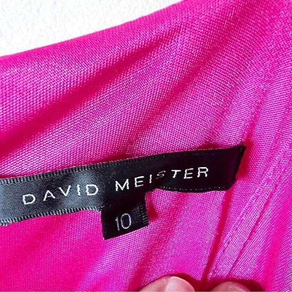 David Meister Hot Pink Body Con Dress Size 10 beaded Shoulder Barbiecore Barbie - Picture 3 of 8